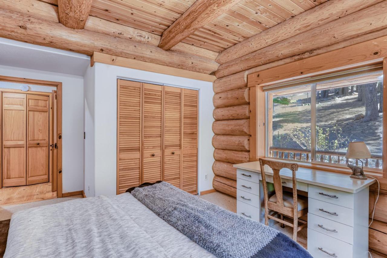 Log Cabin Estate - Falcon Ridge ทรักกี ภายนอก รูปภาพ